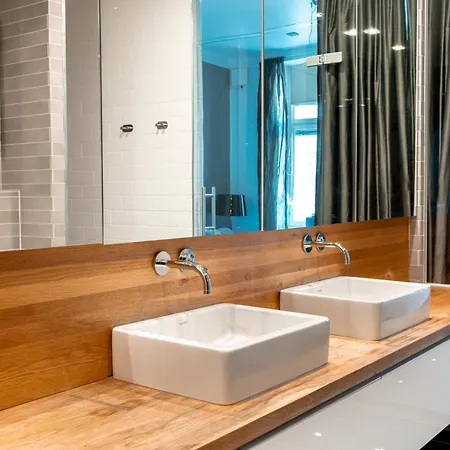 شقة 2ndhomes Gorgeous 2br With Sauna In The Center